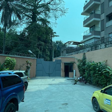 Hotel Pyramide II Kinshasa Exterior foto